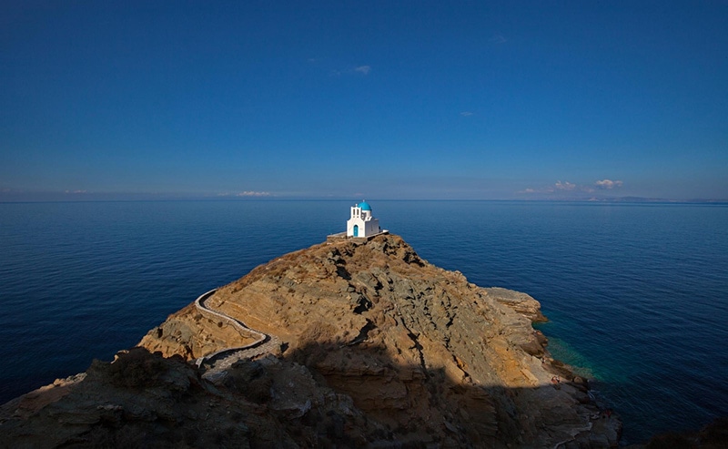 seven martyrs church sifnos