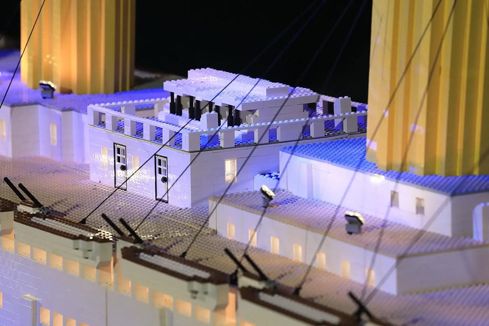lego titanic 1