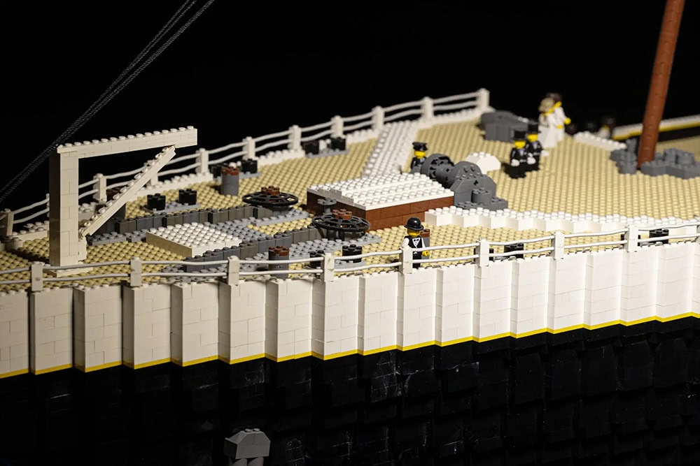 lego titanic 3