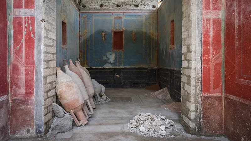 pompeii blue 1