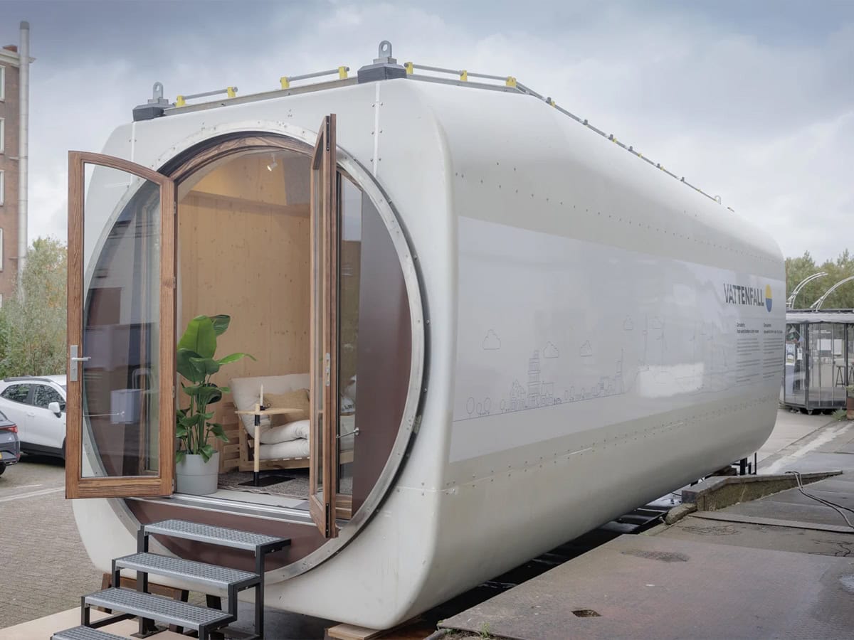 Σπίτι από ανεμογεννήτρια δείχνει το μέλλον της ανακύκλωσης