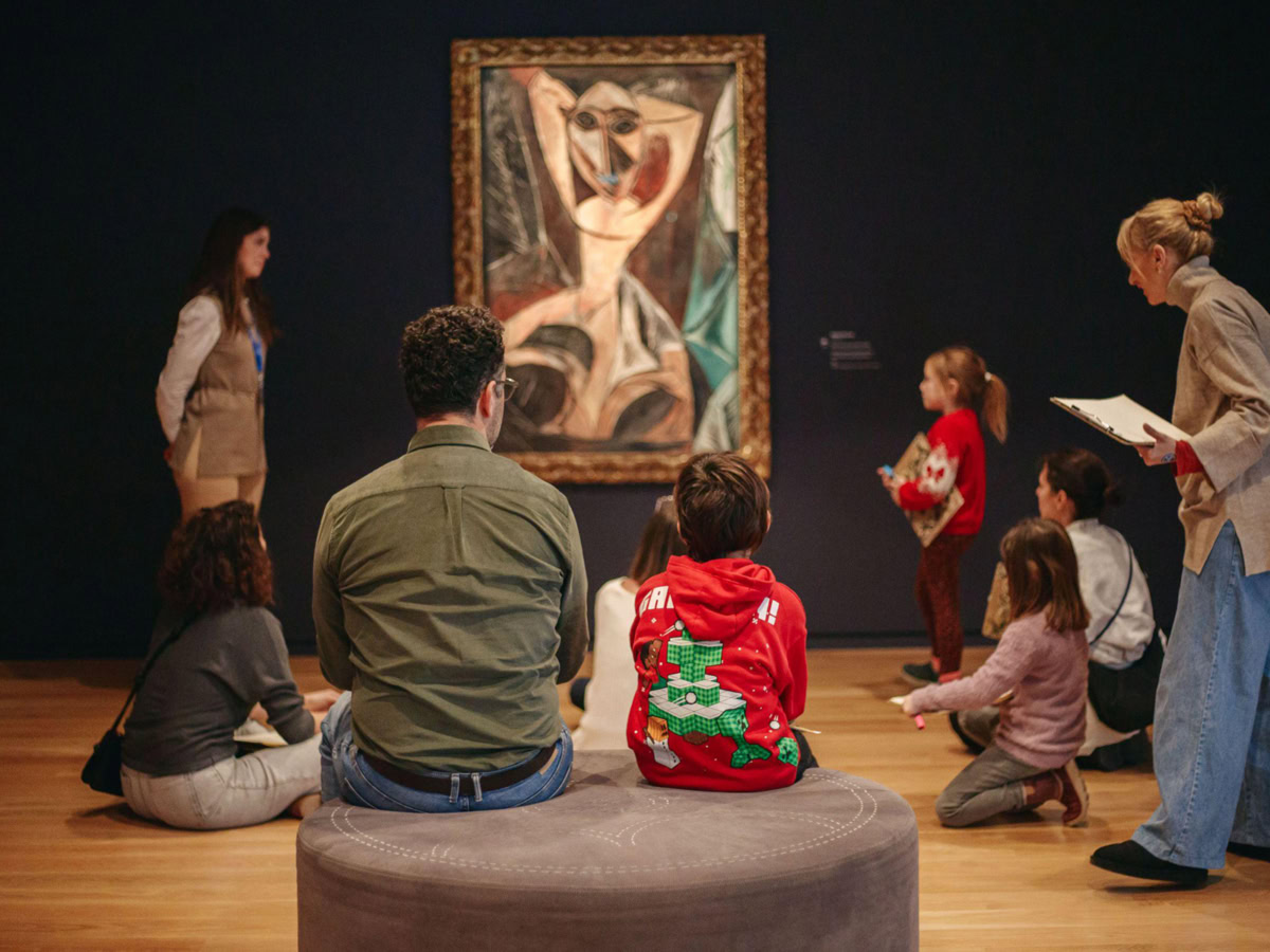 Οικογενειακές ξεναγήσεις Family Walks στο Ίδρυμα Γουλανδρή