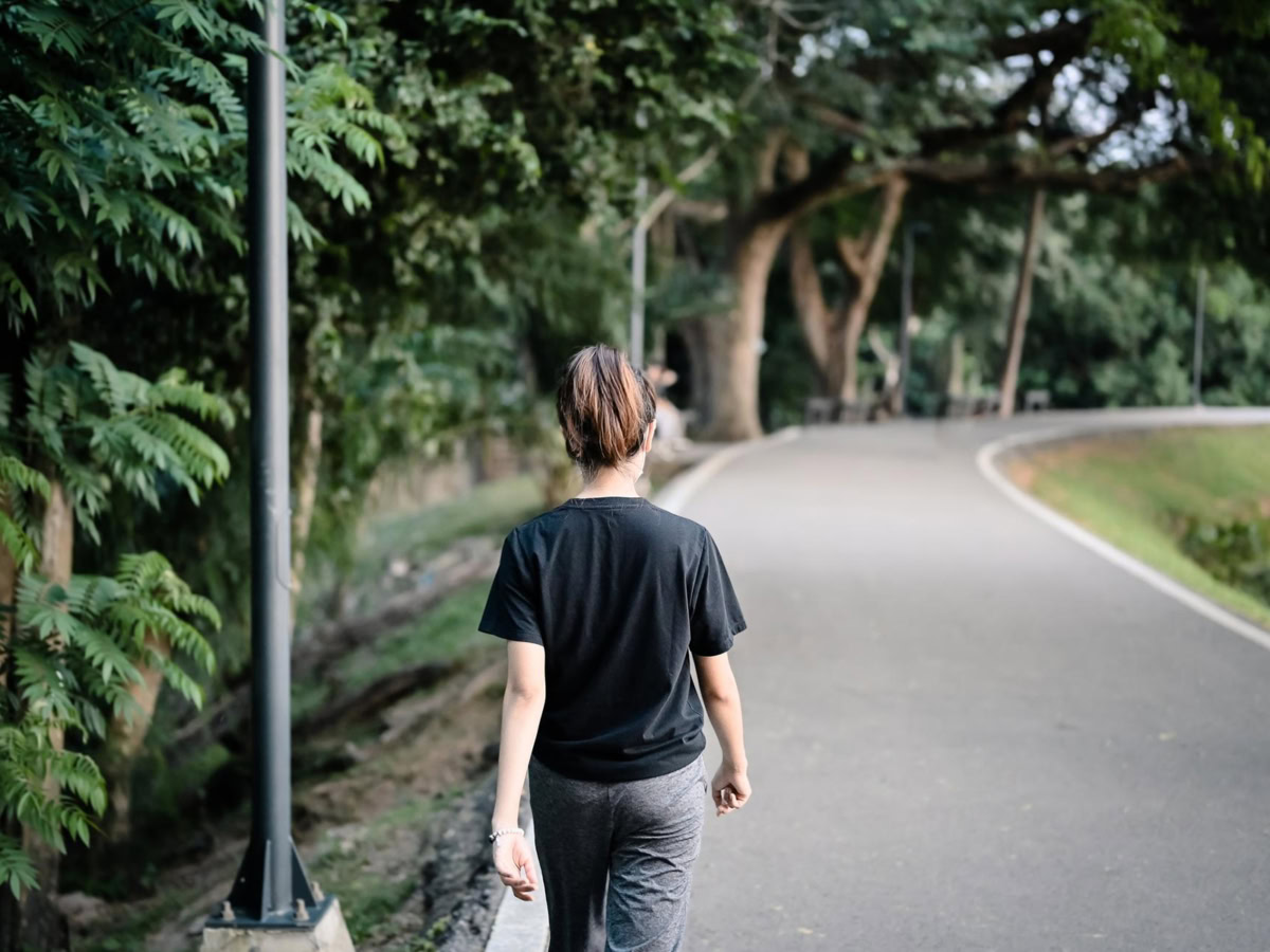 Γιατί νιώθουμε καλύτερα μετά από μια βόλτα;